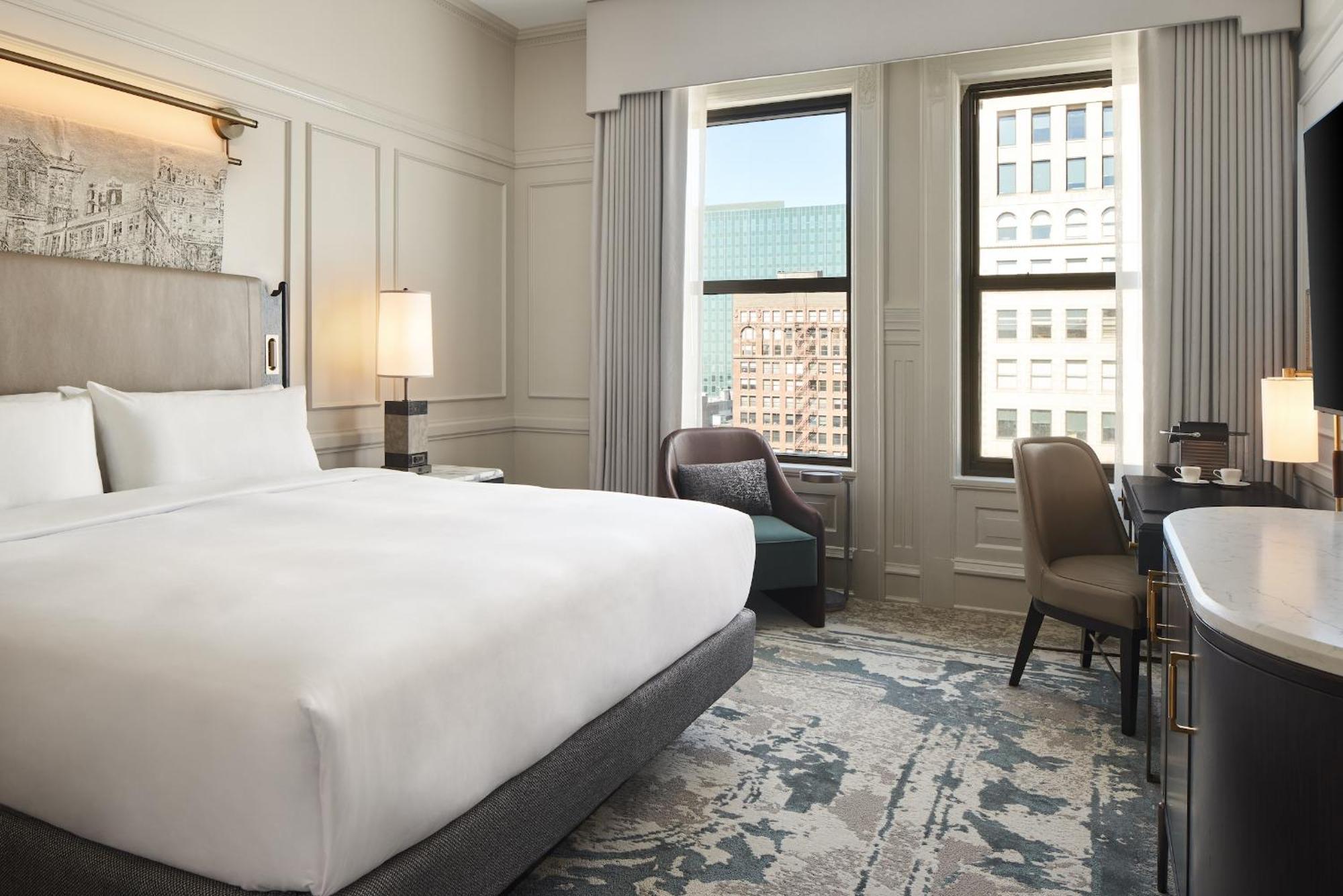 The Pfister Hotel Milwaukee Exterior foto
